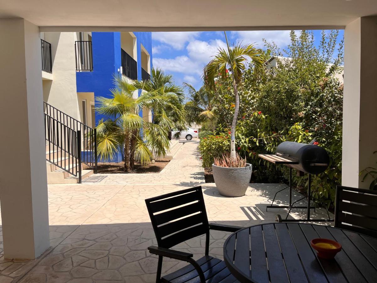 Andira Apartments Willemstad Eksteriør bilde
